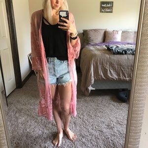 Women’s pink lace kimono style top